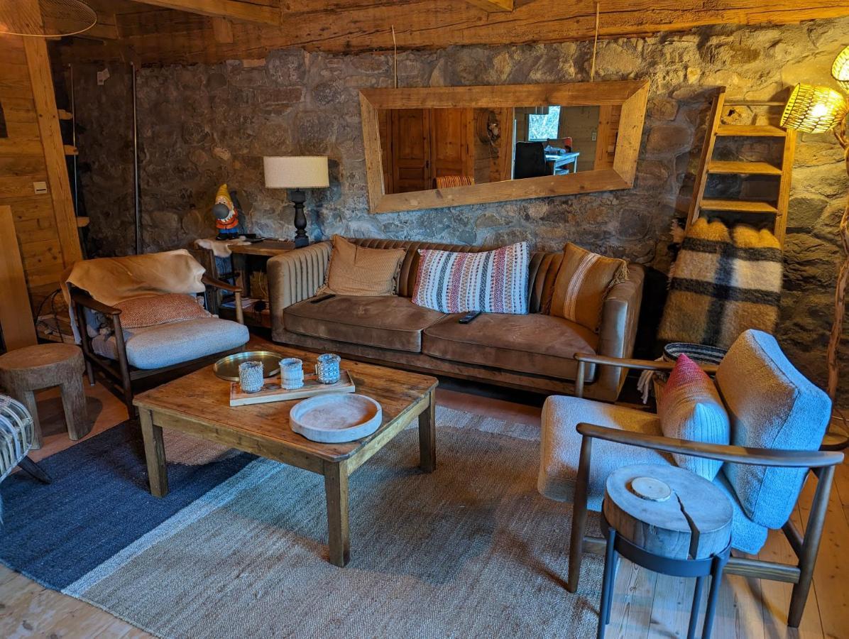 Bas De Chalet Au Coeur Des Aravis, Entre Lac Et Montagne Saint-Jean-de-Sixt Exterior foto